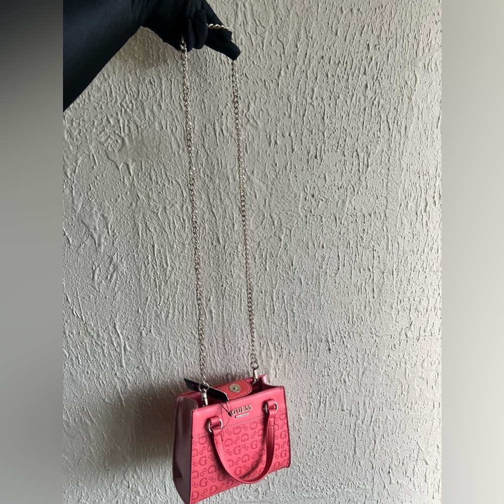 GUESS Pink Women's Handbag NWT - Picture 4 of 4